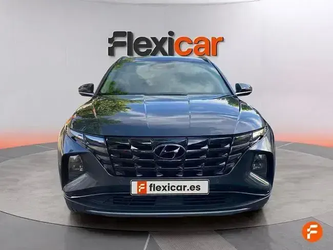 Usado Hyundai Tucson 230 CV (169 kW) 2022 Gris SUV