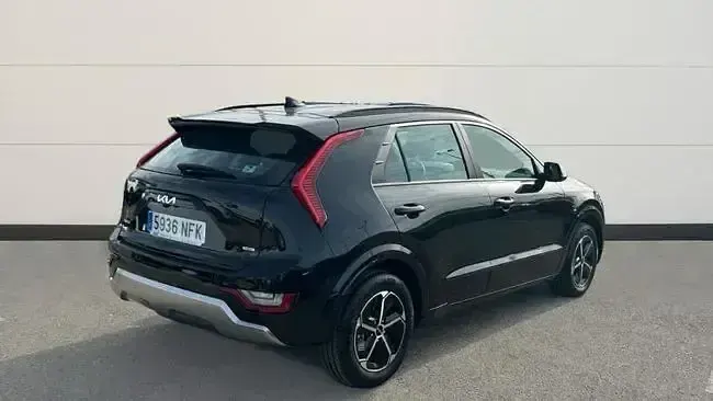 Usado Kia Niro 129 CV (94 kW) 2025 Negro SUV