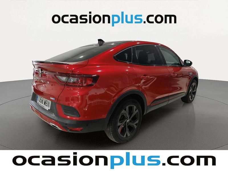 Usado Renault Arkana RS Line 145 CV (106 kW) 2022 Rojo SUV