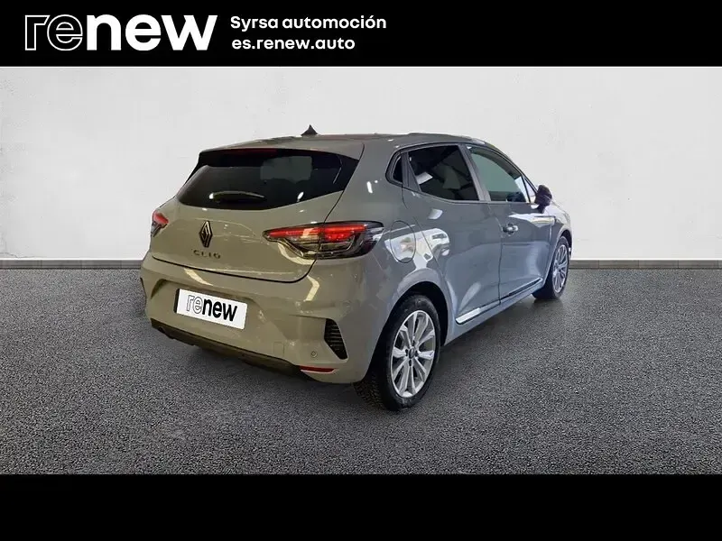Usado Renault Clio V Evolution 100 CV (73 kW) 2025 Gris Berlina