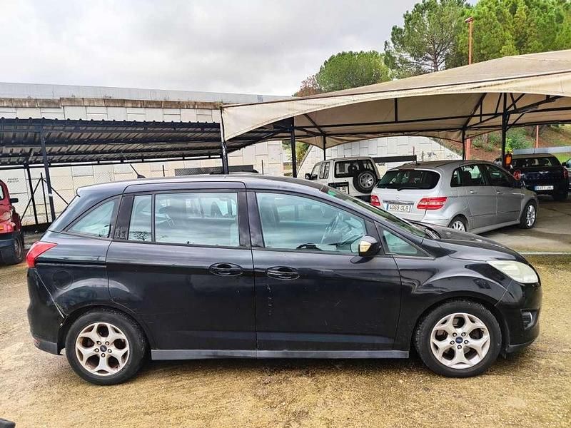 Usado Ford Grand C-Max Trend 116 CV (85 kW) 2011 Negro Monovolumen