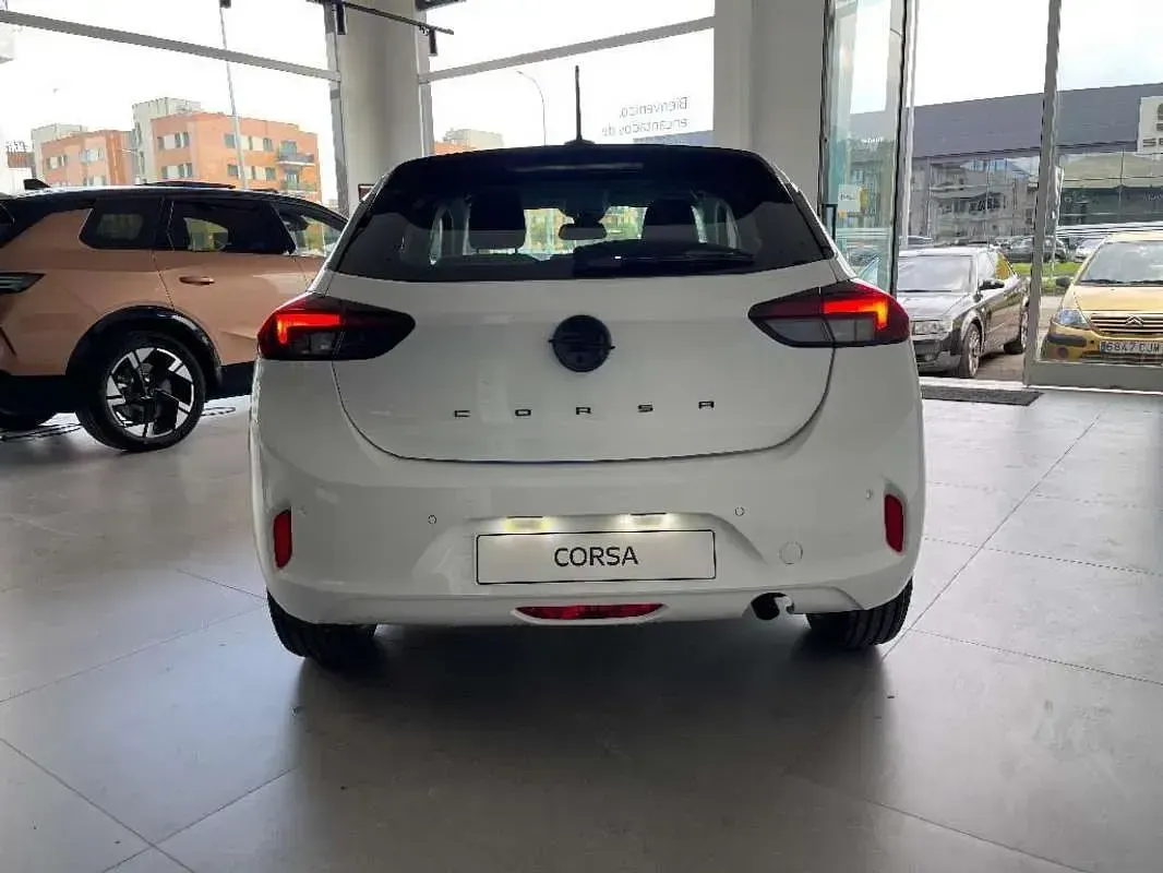 Nuevo Opel Corsa Edition 101 CV (74 kW) 2025 Utilitario