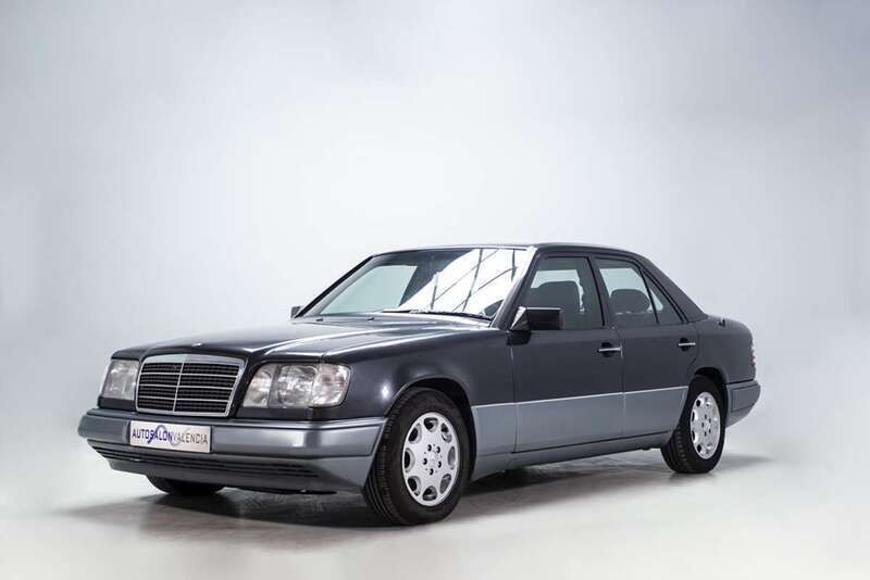 Negro Usado 1994 Mercedes E280 Berlina | 14.900 € - Imagen 1/4