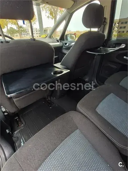 Usado Ford S-MAX Trend 140 CV (102 kW) 2010 Negro Monovolumen