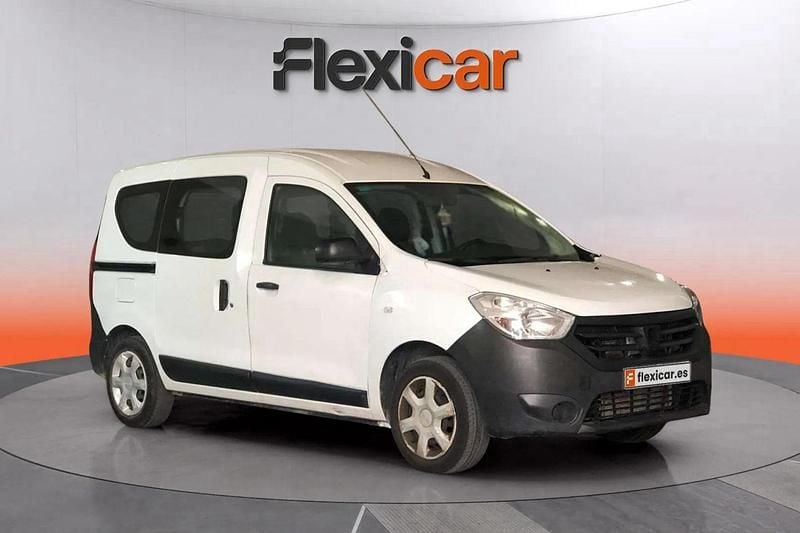 Usado Dacia Dokker Ambiance 75 CV (55 kW) 2017 Blanco Monovolumen