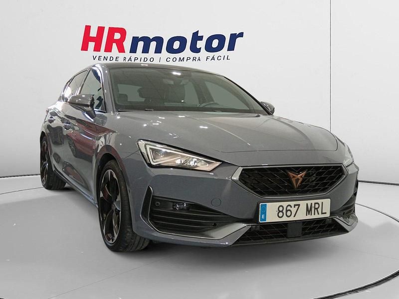 Negro Usado 2023 Cupra Leon | 23.390 € (Precio justo) - Imagen 1/4