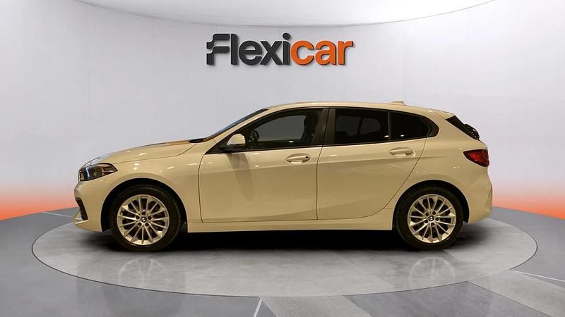 Usado BMW 118 140 CV (102 kW) 2020 Blanco Utilitario