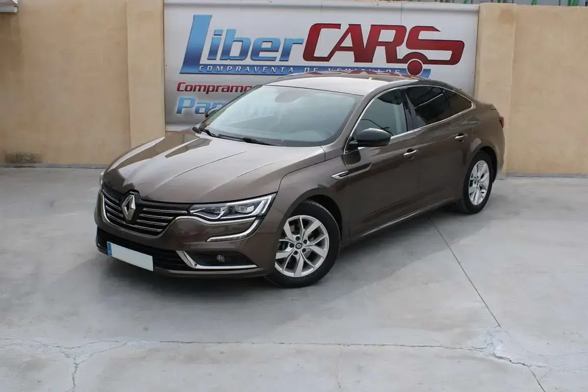 Usado Renault Talisman LIMITED 120 CV (88 kW) 2019 Marrón Berlina