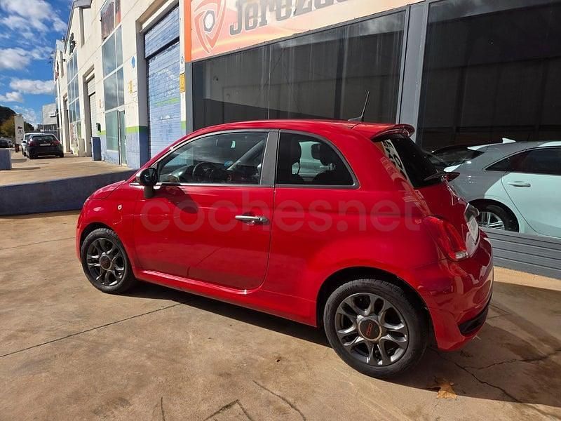 Usado Fiat 500 Red 70 CV (51 kW) 2021 Rojo Berlina