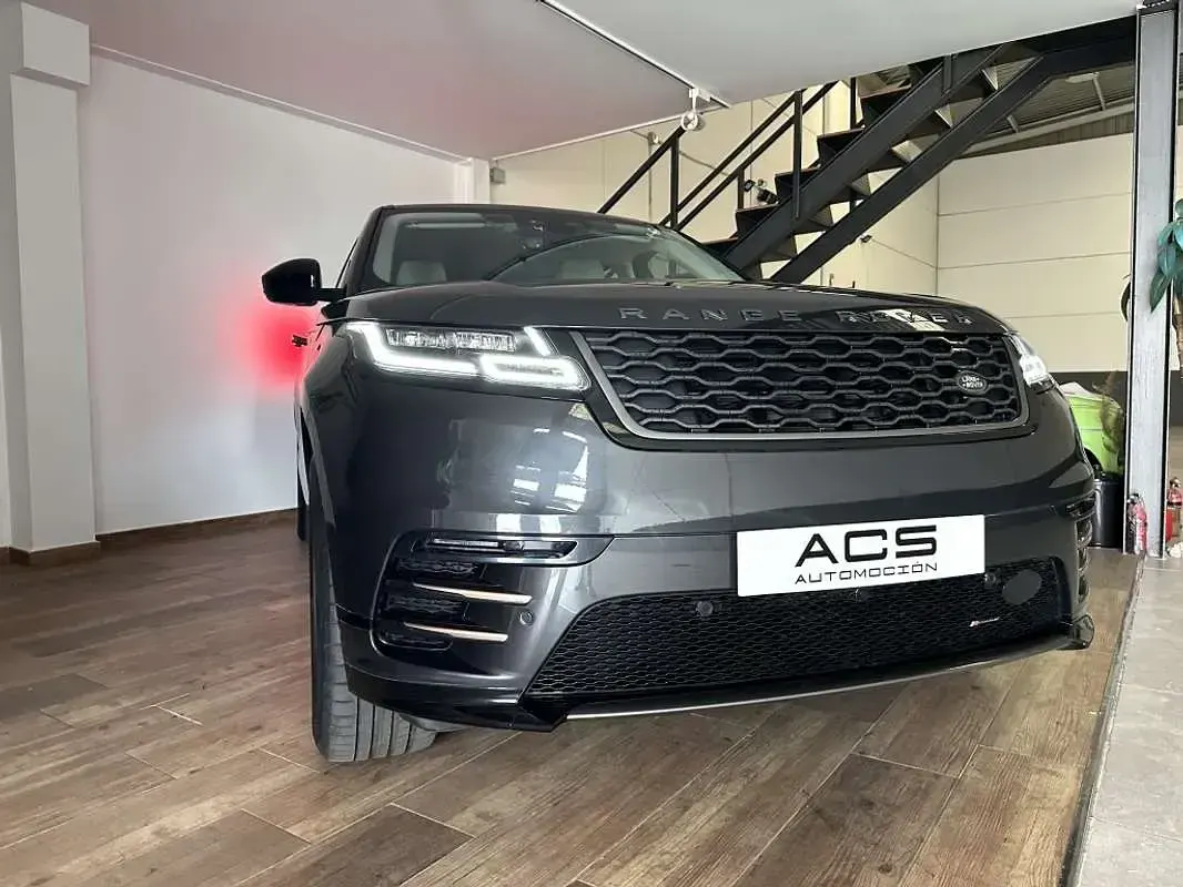 Usado Land Rover Range Rover Velar R-Dynamic 404 CV (297 kW) 2023 Negro SUV