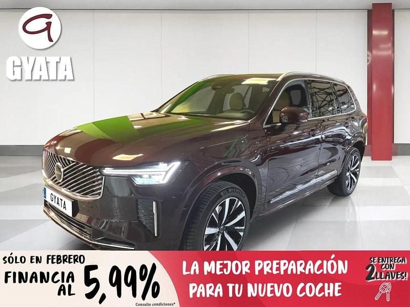 Usado Volvo XC90 Core 250 CV (183 kW) 2025 Rojo SUV