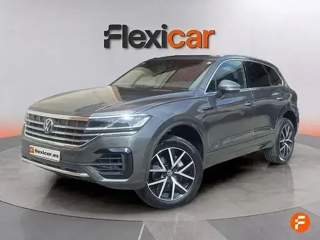 Usado VW Touareg R-line 286 CV (210 kW) 2022 Gris SUV
