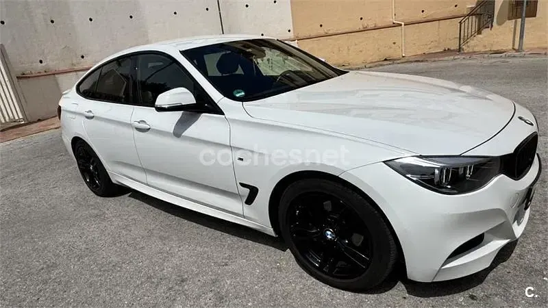 Begagnad BMW 318 Gran Turismo M Sport 150 HK (110 kW) 2020 Vit Sedan