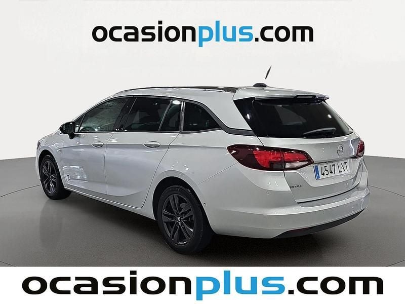 Usado Opel Astra Business 145 CV (106 kW) 2022 Gris plata Monovolumen