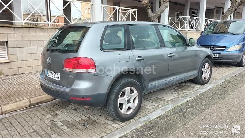 Usado VW Touareg 220 CV (161 kW) 2003 Gris / plata SUV