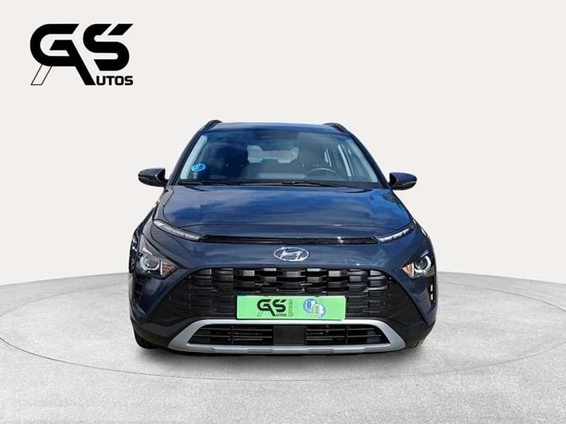Usado Hyundai Bayon 101 CV (74 kW) 2023 Gris SUV