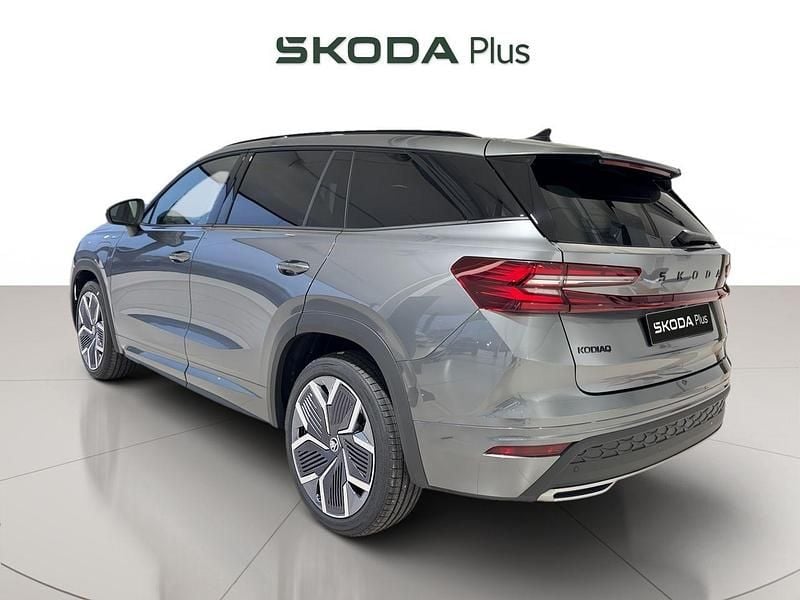 Nuevo Skoda Kodiaq SportLine 204 CV (150 kW) 2026 Gris SUV