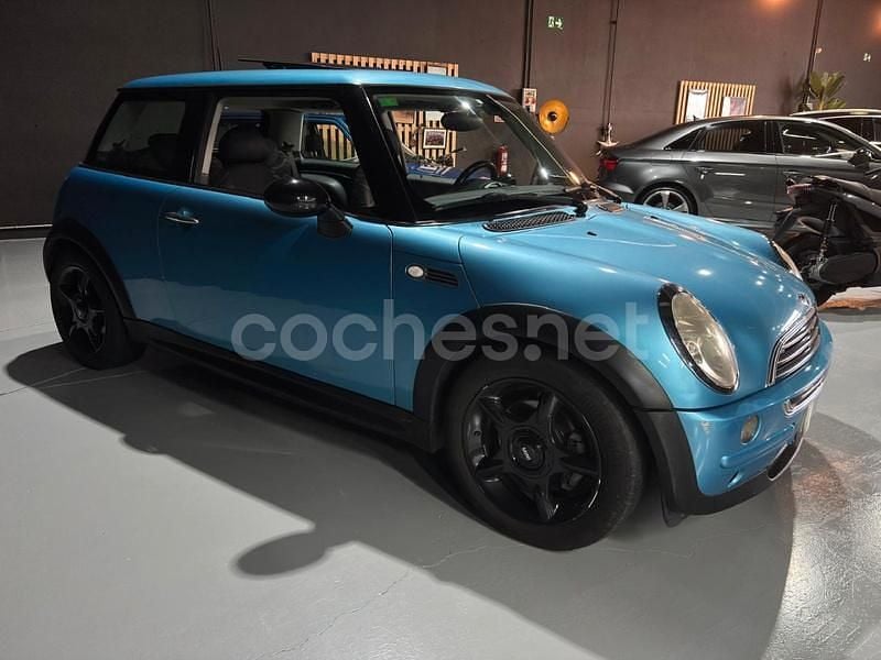 Usado Mini One D 75 CV (55 kW) 2003 Azul Utilitario