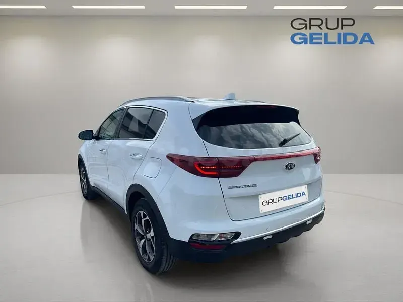 Usado Kia Sportage 136 CV (100 kW) 2019 Blanco SUV
