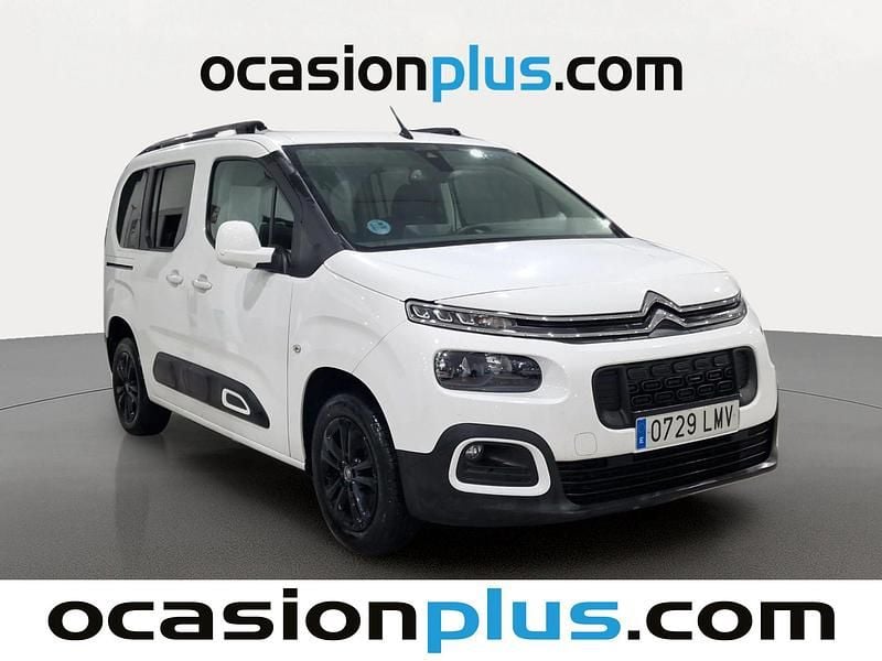 Usado Citroën Berlingo Feel 130 CV (95 kW) 2021 Blanco Monovolumen