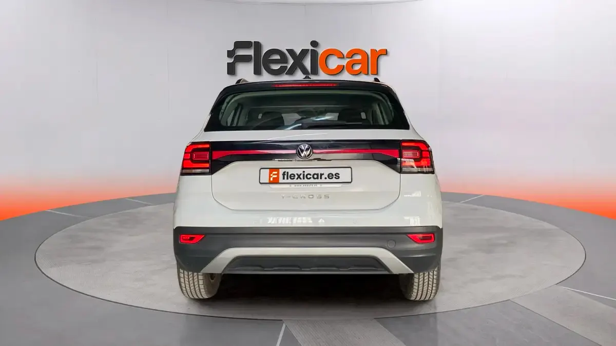 Usado VW T-Cross Advance 110 CV (80 kW) 2021 Blanco SUV