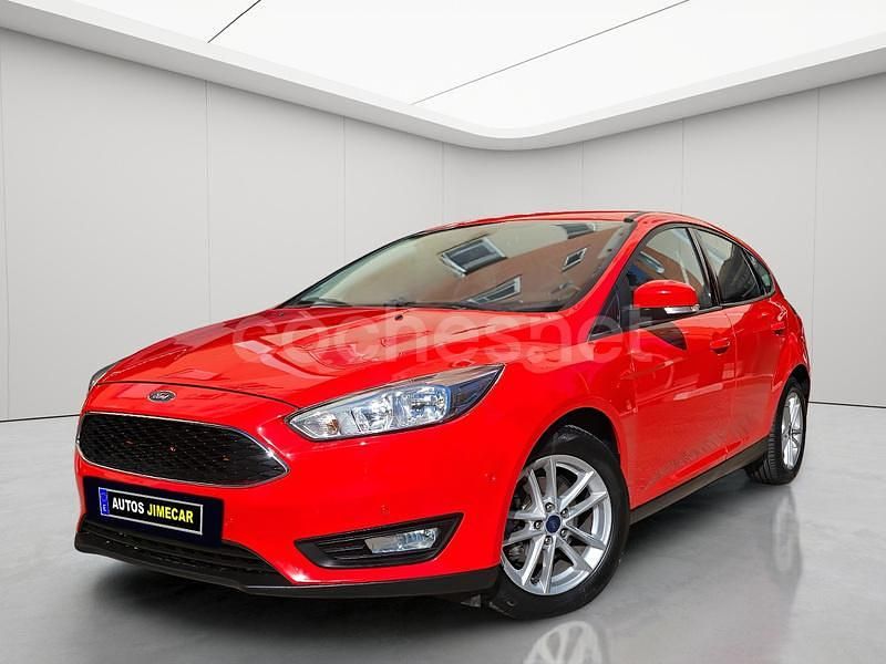 Rojo Usado 2018 Ford Focus Titanium Berlina | 12.990 € (Precio justo) - Imagen 1/4