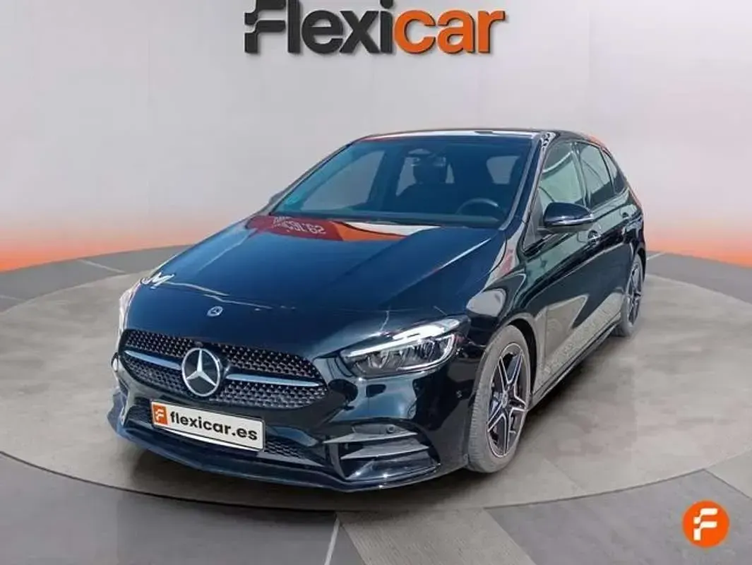 Usado Mercedes B200 150 CV (110 kW) 2026 Negro Utilitario