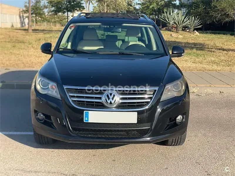 Usado VW Tiguan Sport 140 CV (102 kW) 2009 Negro SUV