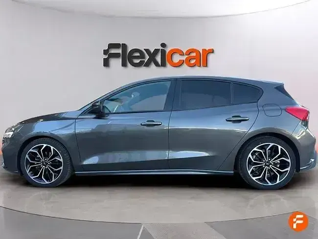 Usado Ford Focus ST-Line X 125 CV (91 kW) 2020 Gris