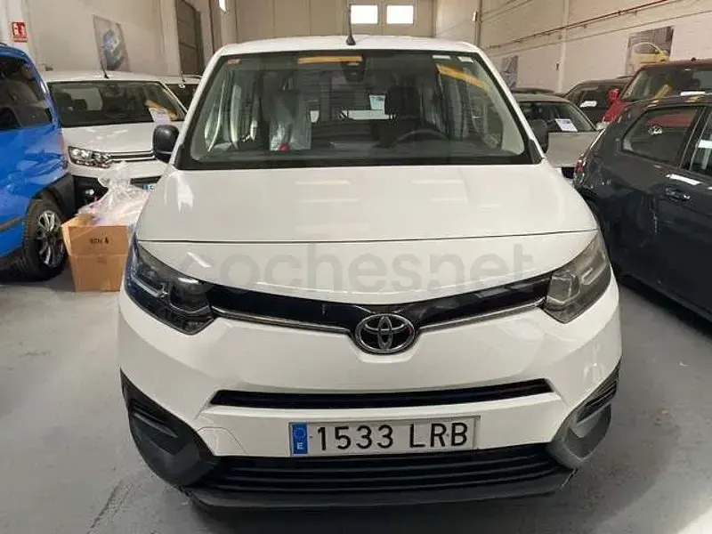 Usado Toyota Proace Verso Active 131 CV (96 kW) 2021 Blanco Familiar