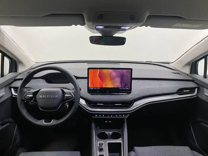 Usado Skoda Elroq 150 kW (204 CV) 2026 Blanco SUV
