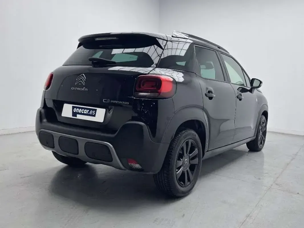 Usado Citroën C3 Aircross PureTech 110 CV (80 kW) 2020 Negro SUV