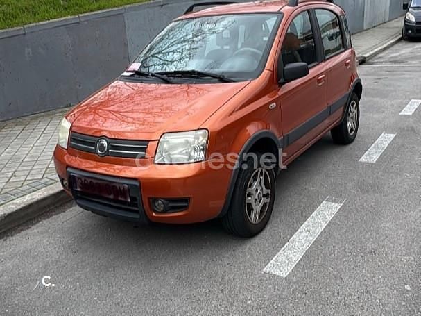 Usado Fiat Panda Dynamic 70 CV (51 kW) 2008 Naranja Utilitario