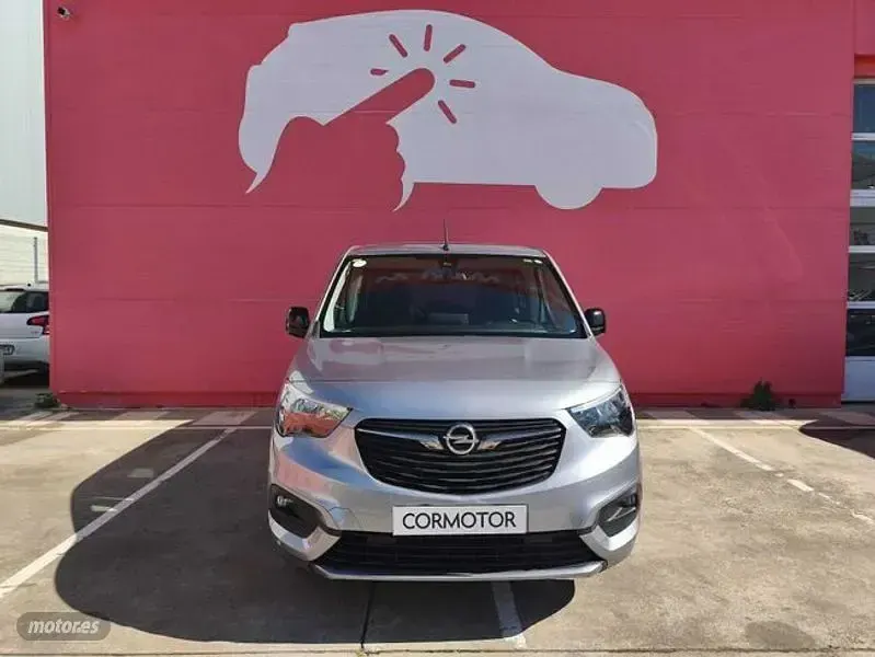 Usado Opel Combo S 131 CV (96 kW) 2021 Gris Monovolumen