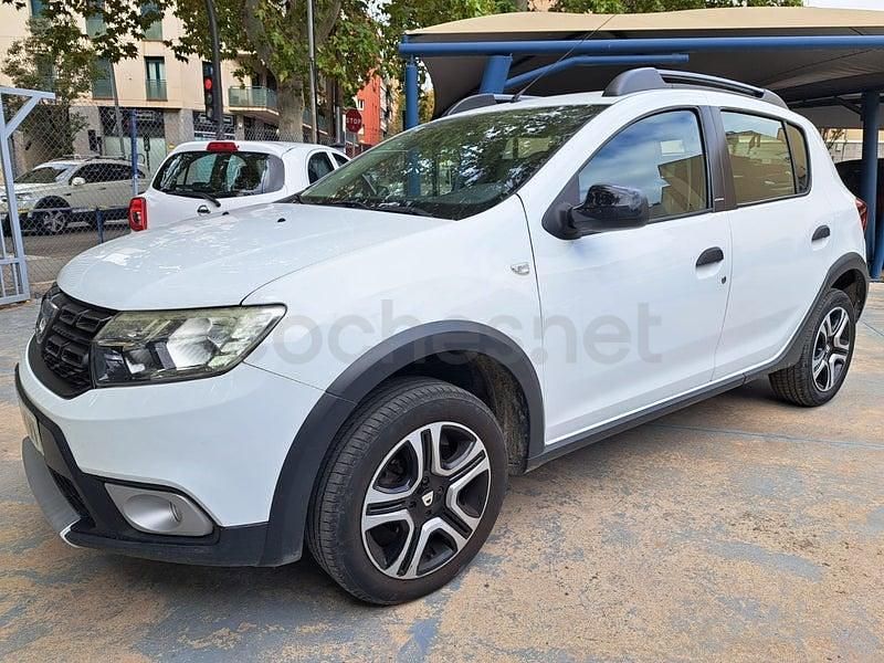 Blanco Usado 2018 Dacia Sandero Comfort Berlina | 8500 € (Buen precio) - Imagen 1/4