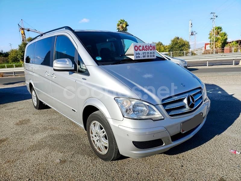Usado Mercedes Viano 163 CV (119 kW) 2011 Gris / plata Monovolumen