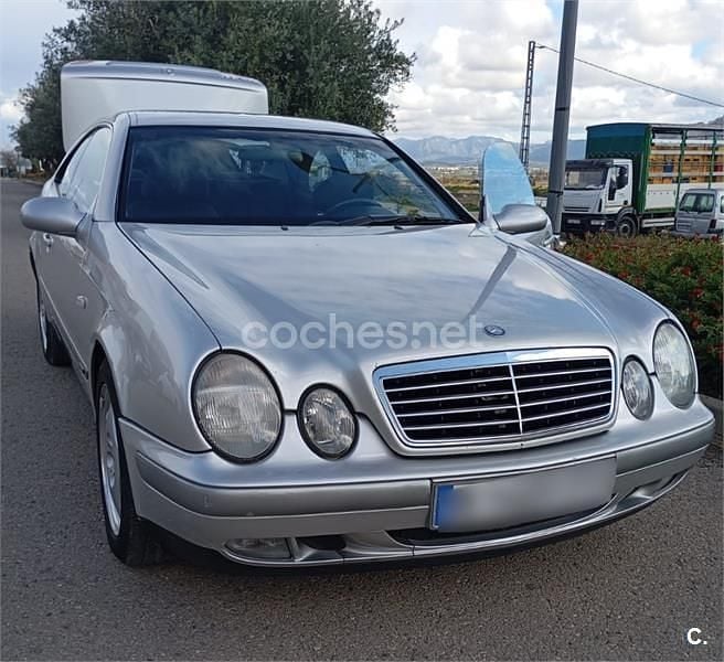 Usado Mercedes CLK320 Elegance 218 CV (160 kW) 1998 Gris / plata Coupe
