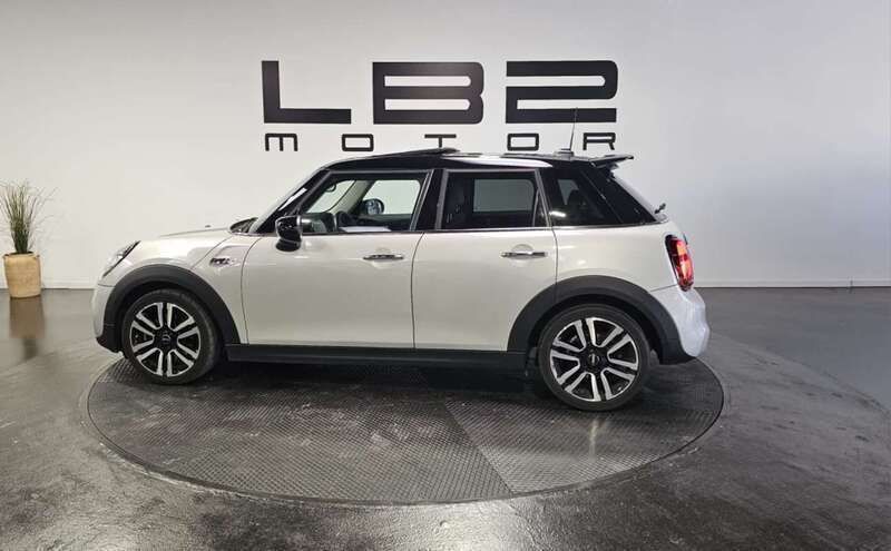 Usado Mini Cooper S 192 CV (141 kW) 2020 Gris Utilitario