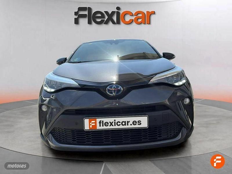 Usado Toyota C-HR Advance 122 CV (89 kW) 2020 Gris SUV