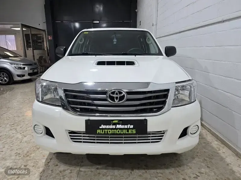Usado Toyota HiLux 145 CV (106 kW) 2015 Blanco Pickup/Camioneta