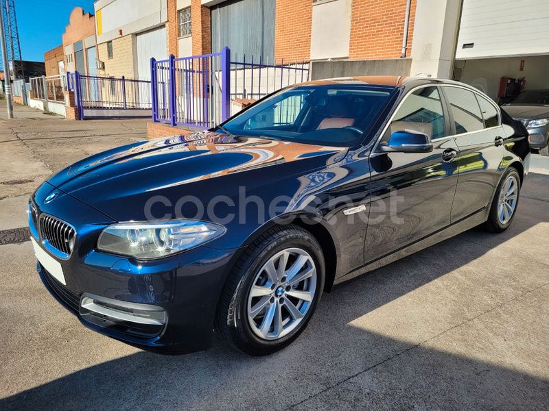 Usado BMW 518 150 CV (110 kW) 2016 Azul Berlina