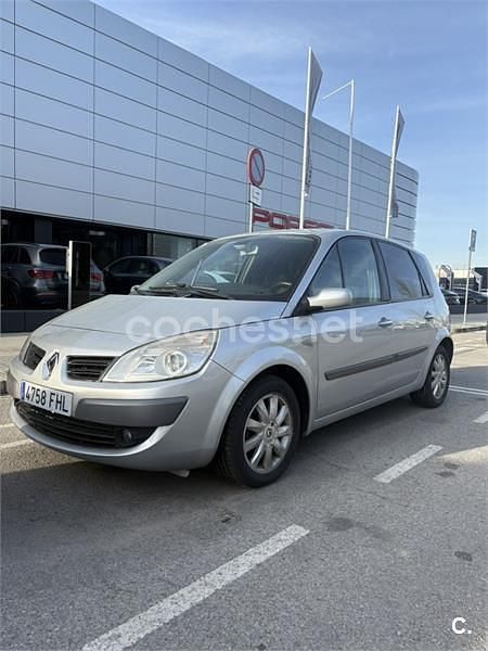 Usado Renault Scénic II 105 CV (77 kW) 2007 Gris / plata Monovolumen