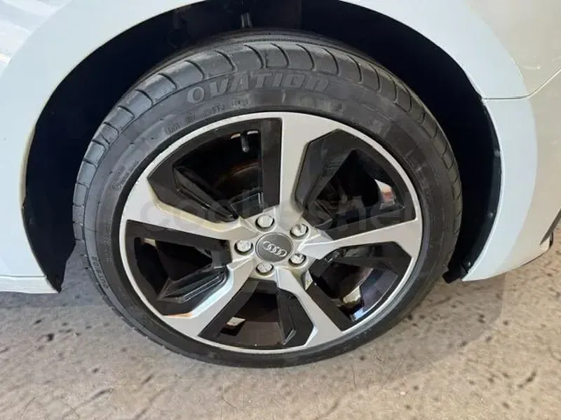 Usado Audi A1 95 CV (69 kW) 2020 Blanco SUV