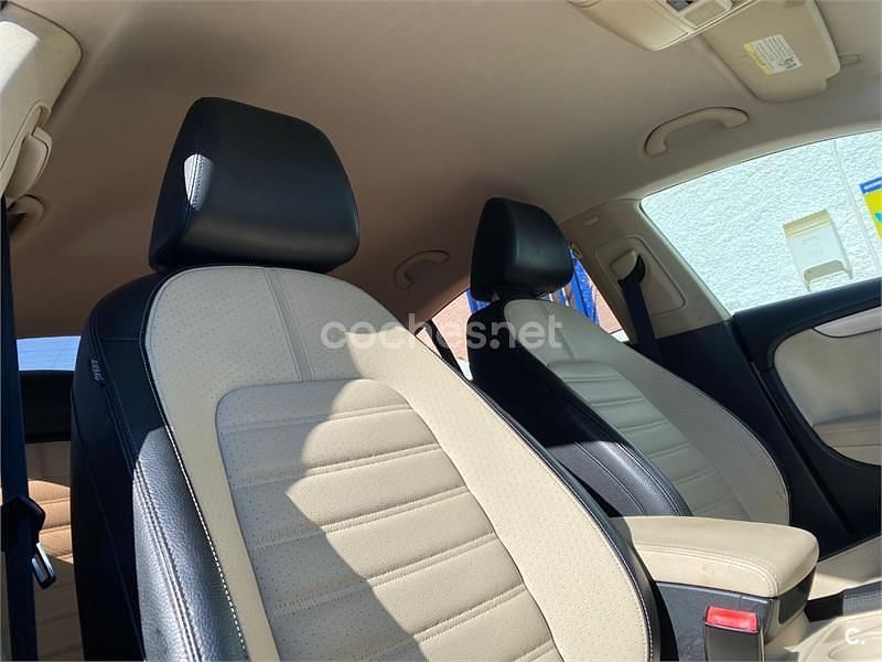 Usado VW CC 210 CV (154 kW) 2012 Blanco Berlina