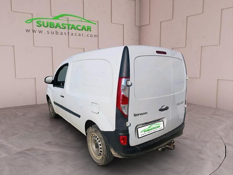 Usado Renault Kangoo 75 CV (55 kW) 2019 Blanco Monovolumen