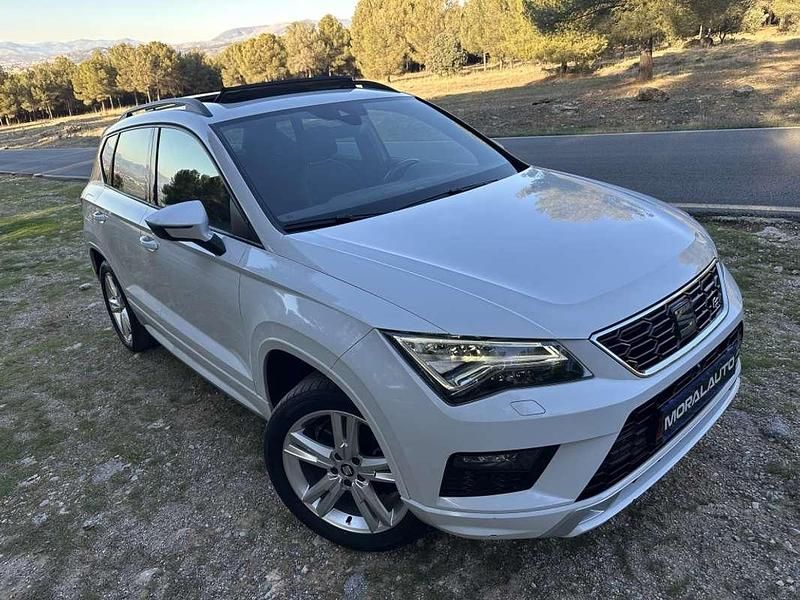 Usado Seat Ateca 4Drive 190 CV (139 kW) 2019 Blanco SUV