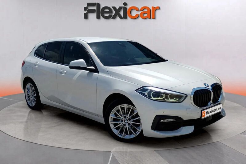 Blanco Usado 2021 BMW 118 Utilitario | 17.390 € (Buen precio) - Imagen 1/4