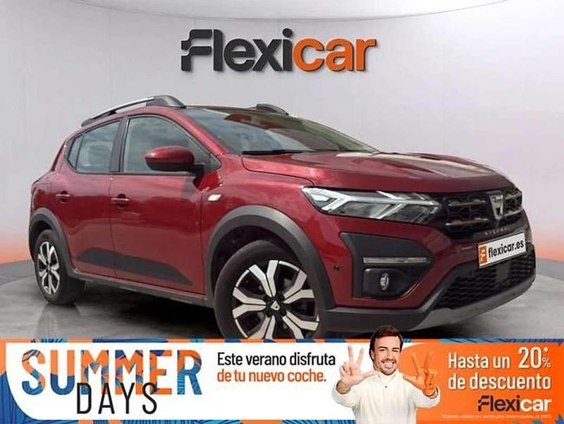 Rojo Usado 2022 Dacia Sandero Comfort Utilitario | 13.390 € (Buen precio) - Imagen 1/4