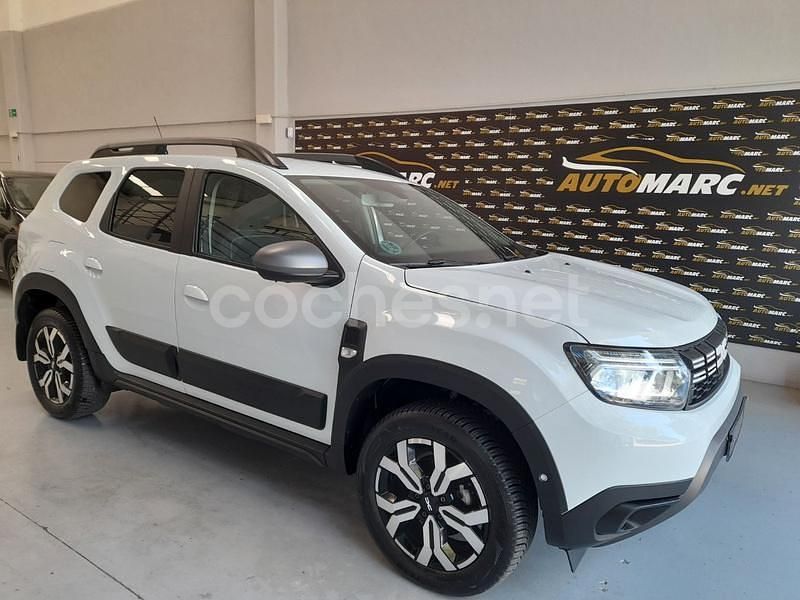 Blanco Usado 2023 Dacia Duster Journey SUV | 21.990 € (Un poco caro) - Imagen 1/4