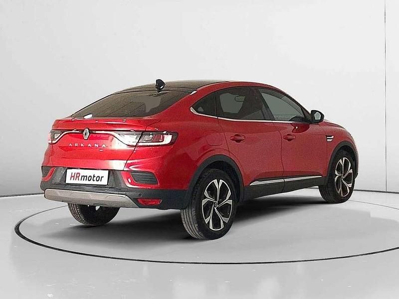 Usado Renault Arkana Techno 141 CV (103 kW) 2024 Rojo SUV